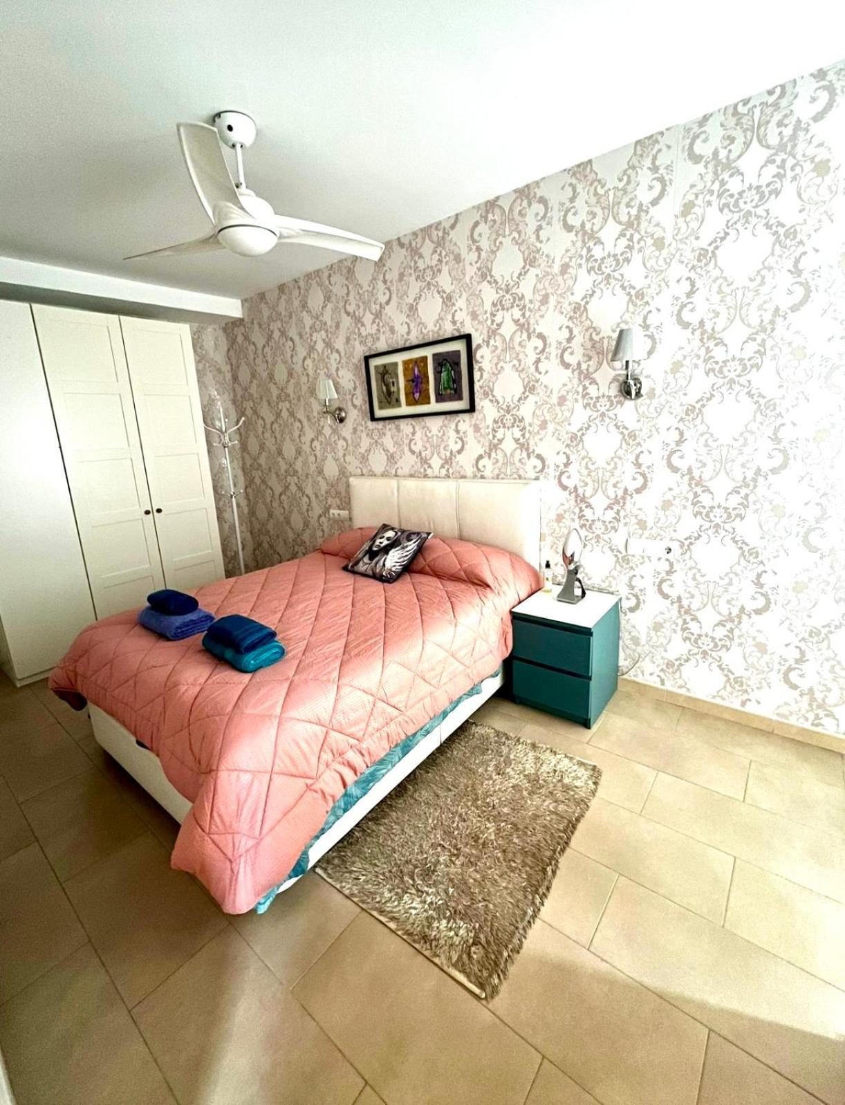 Modern Flat In Аликанте Экстерьер фото